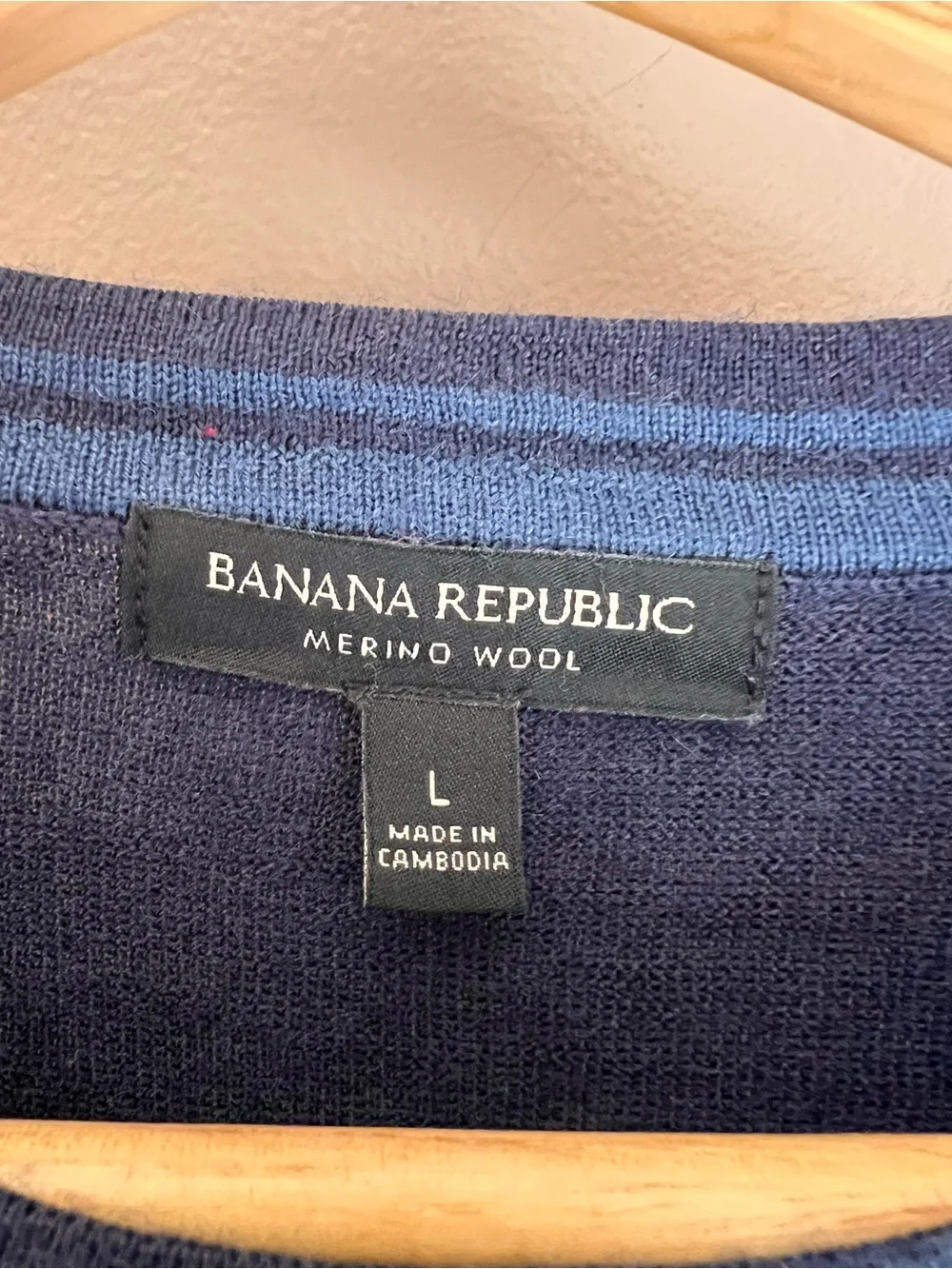 Banana Republic Men's Navy Crewneck Merino Wool Sweater